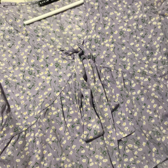 Shein lavender blouse Size small - Picture 3 of 4